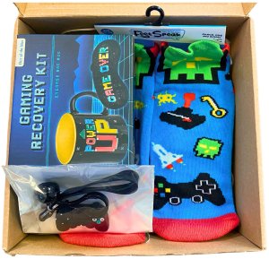 Zestaw dla Gracza - Kubek POWER UP + Opaska na Oczy + Skarpetki GAME OVER + Brelok 2