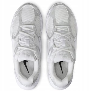 Buty Nike V5 RNR W HQ7901-101 3