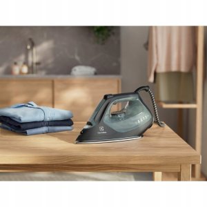 Iron Electrolux E7SI2-6OG 2