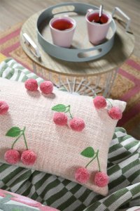 Poduszka ozdobna w wiśnie, CHERRIES, 30 x 50 cm 4