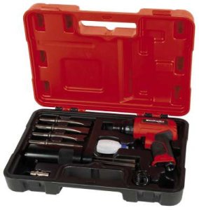 Druckluft-Meißelhammer TC-PC 45 Set(rot/schwarz, mit 4-teiligem Meißel-Set, Nadel-Entroster, Koffer) 3