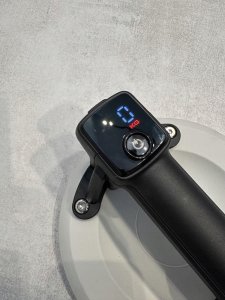 Przyssawka akumulatorowa do płytek ADIAM 8