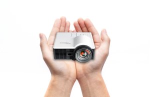 Projektor Optoma ML1050STi 11