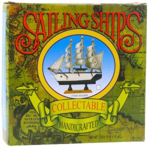 Model Kolekcjonerski Dekoracyjny Statek Żaglowiec Czarno-Biały 21x21cm 4