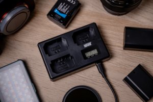 Ładowarka do aparatu Newell battery charger TT-USB-C 3x Sony NP-FZ100 12