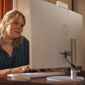 Komputer AIO HP 27-cr0701ng / 891G5EA / AMD Ryzen 5 / 16GB / SSD 1TB / Radeon / FullHD / Win 11 Pro / Biały 5