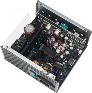 Zasilacz Deepcool PN650M 650W (R-PN650M-FC0B-JGEU) 8