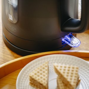 Czajnik elektryczny 1,7 L | STRIX | Płaska grzałka | Automatyczne wyłączanie | czarny 9