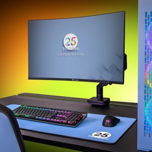 Thermaltake M700 Hydrangea Blue Extended Gaming Mouse Pad 7