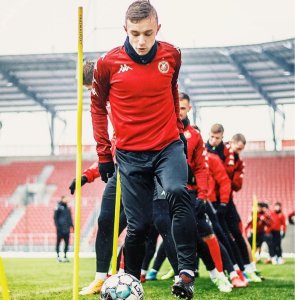 Tyczka treningowa Yakima Sport metalowa końcówka 1,6 m niebieska 100646 3