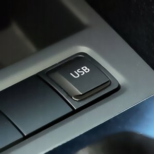 USB KABEL VW VOLKSWAGEN RCD510 RCD310 GNIAZDO VW 2