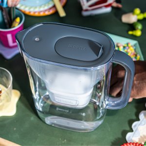 Dzbanek filtrujący Brita Style Essential grafitowy + Maxtra Pro Pure Performance 3