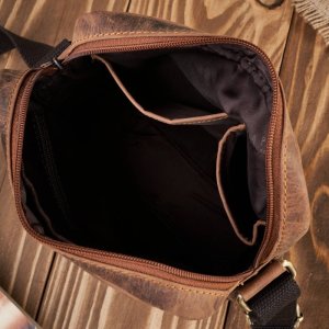 Saszetka męska skórzana na ramię czarna Paolo Peruzzi T-119-BL 4