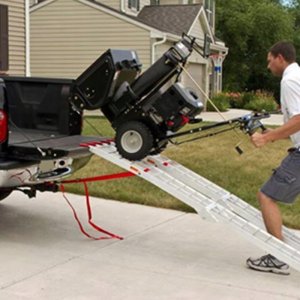 RAMPY RAMPA ZAŁADUNKOWA NAJAZDY SZYNY SKŁADANE ALUMINIOWE 680KG 195CM 28CM 4