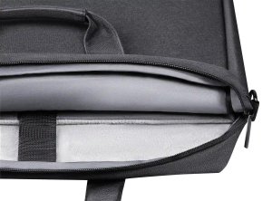 TORBA DEFENDER FIRM CZARNA 15,6" 9