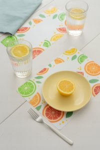 Podkładka na stół prostokątna 28x43cm mata PCV w letni owocowy wzór 3