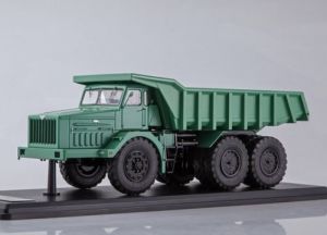 SSM Soviet Quarry Dump Truck MAZ-530 (40 tons) (green) (SSML011) 1