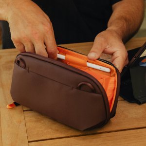 Wkład Travel Line Peak Design Tech Pouch Small Eclipse - fioletowy 4