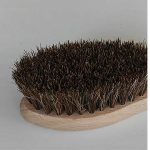 2506 SZCZOTKA DO WŁOSÓW DREWNIANA KONINA ELIPSA BL250 2