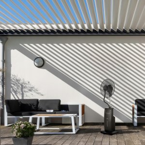 SFN 1054BK Wentylator stojacy z nawilaczem 16