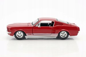 Model kompozytowy Ford Mustang GT 1967 1/24 czerwony 3