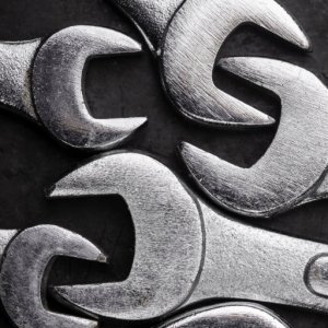 Zestaw śrubokrętów wkrętaków bitów 100el. w stojaku 7