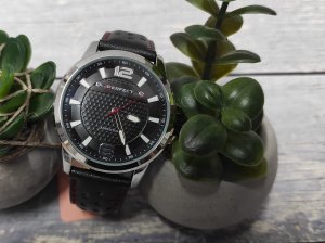 Zegarek Perfect Zegarek Perfect W146-02 męski perforowany pasek 44 mm . 9