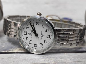 Zegarek Perfect Zegarek Perfect T046-01 damski bizuteryjny czytelny 30 mm . 5
