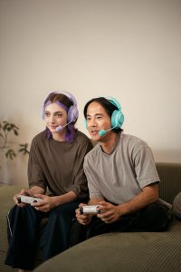 Słuchawki SteelSeries Słuchawki do gier | Arctis Nova 3PW | Bluetooth | Over-Ear | Mikrofon | Noise canceling | Bezprzewodowe | Lavender 11