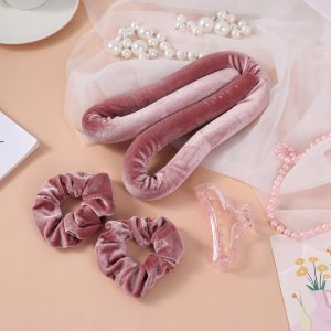 SISTER YOUNG_Lisa Hair Curling Set wałek do włosów bez użycia ciepła + satynowe gumki 2szt + klamra Pink 4