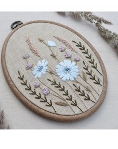 Zestaw Startowy do Nauki Haftowania - Łąka z Cykorią 2