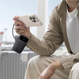 Powerbank Baseus EnerFill FC31 20000mAh 22.5W z wyświetlaczem cyfrowym i 2 wbudowanymi kablami (USB-C + Lightning) - czarny 10