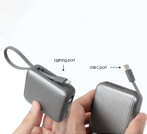 LAUT POWER CHARGE RISER MINI Powerbank comp. with MagSafe 3