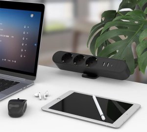 Listwa zasilająca MicroConnect Multi Desktop Power Socket 3 Gniazdo Stacjonarne 3x Schuko, 3x USB 3