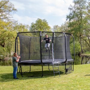 VIRTUFIT TRAMPOLINA PREMIUM Z SIATKĄ BEZPIECZEŃSTWA 305 CM 10