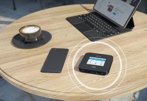 Router NETGEAR Nighthawk M7 Pro (MR7450-100EUS) 3