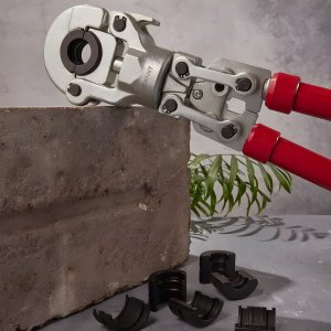 PRASKA ZACISKARKA HYDRAULICZNA RĘCZNA DO RUR PEX 12T MATRYCE PERT U 16 - 32 4