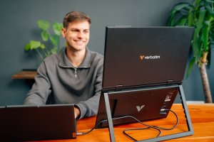 Monitor Verbatim Przenośny podwójny monitor Verbatim Essentials 15,6" FHD czarny 32403 3