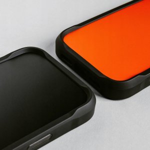 Nomad Rugged Case, black - iPhone 2025 Pro Max 12