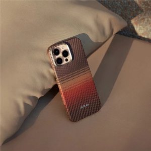 Nomad Etui Pitaka Ultra-Slim Sunset (PitaTap) - iPhone 16 Pro 3
