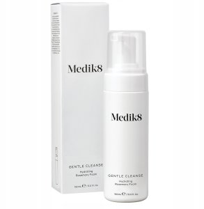Medik8 Gentle Cleanse 3