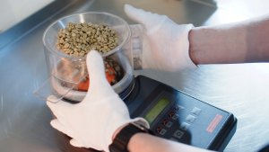 Hard Beans - Polska Parzucha - Kawa mielona 250g 4