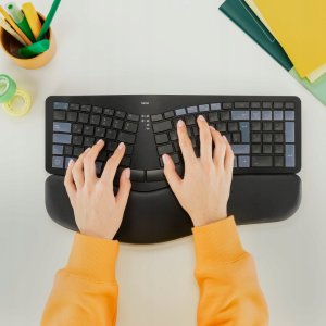 Hama ergonomiczna WK-900 czarna 11