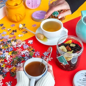 Herbata czarna BANAN W CYNAMONIE winogrona banan laski cynamonu na prezent - sypana liściasta herbata PREMIUM Cup&You 4