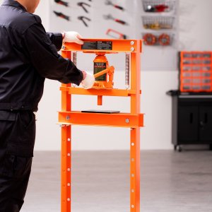 Prasa hydrauliczna warsztatowa 6 T 2