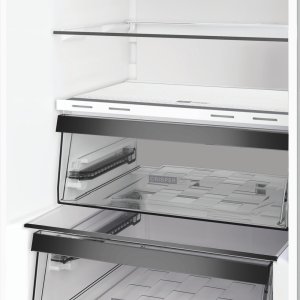 Whirlpool Refrigerator | WHK 26363 XP6E | Energy efficiency class C | Free standing | Combi | Height 186.5 cm | No Frost system | Fridge net capacity 210 L | Freezer net capacity 106 L | 35 dB | Pearl Inox 7