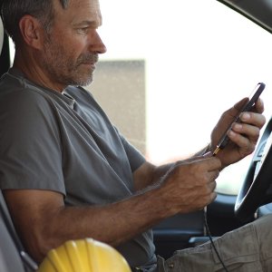 Ładowarka samochodowa 4w1, 18W, 2 x 2,4 USB-A, 1 x USB-C DXMA141-9009-DWG 2