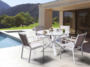 Stół ogrodowy MALETTO 120 cm 120 cm Szkło Biały 2