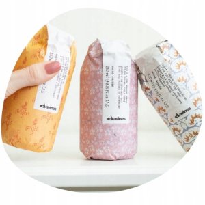 Davines More Inside Extra Strong Hairspray 400 ml 2