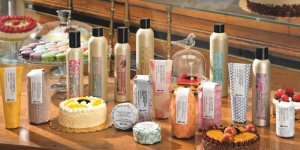 Davines More Inside Extra Strong Hairspray 400 ml 4